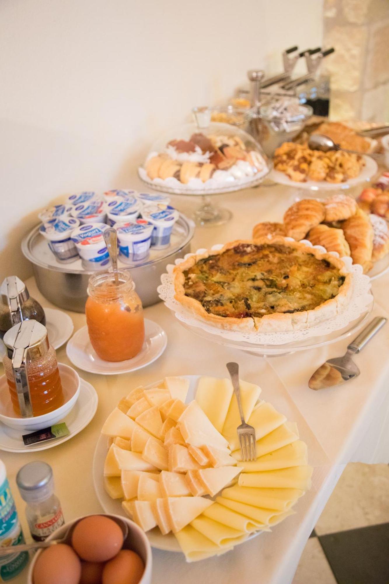 La Petite Maison 特雷斯努拉吉斯 外观 照片